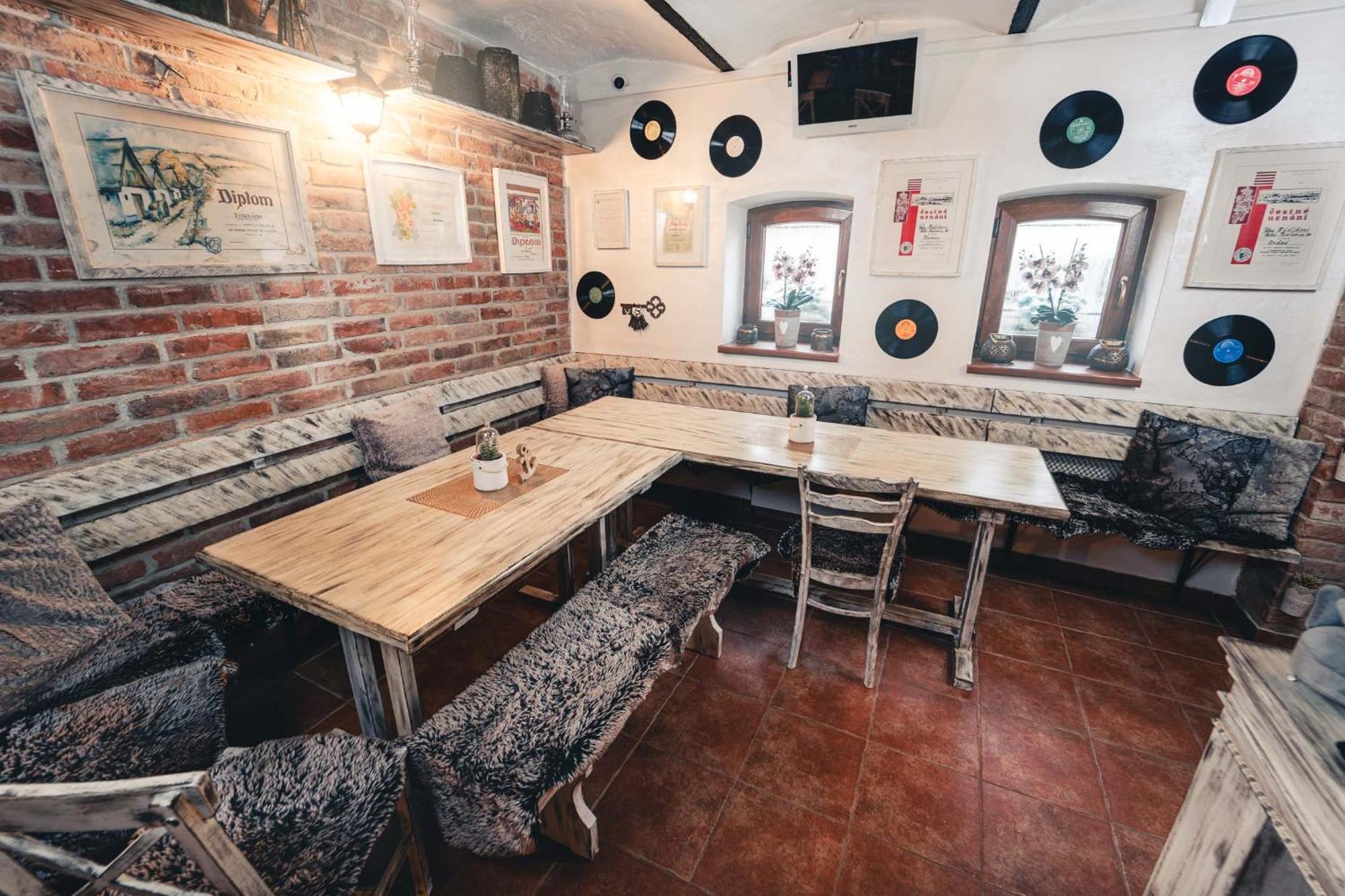 Penzion Hádlík Velké Pavlovice Exteriér fotografie